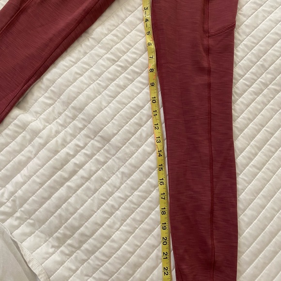 Lululemon size 4 pink leggings - Picture 3 of 6